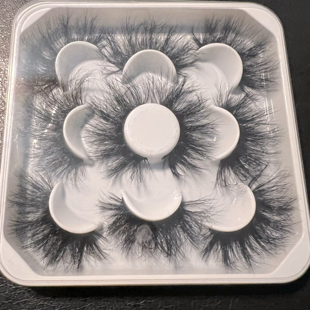 Eyelashes